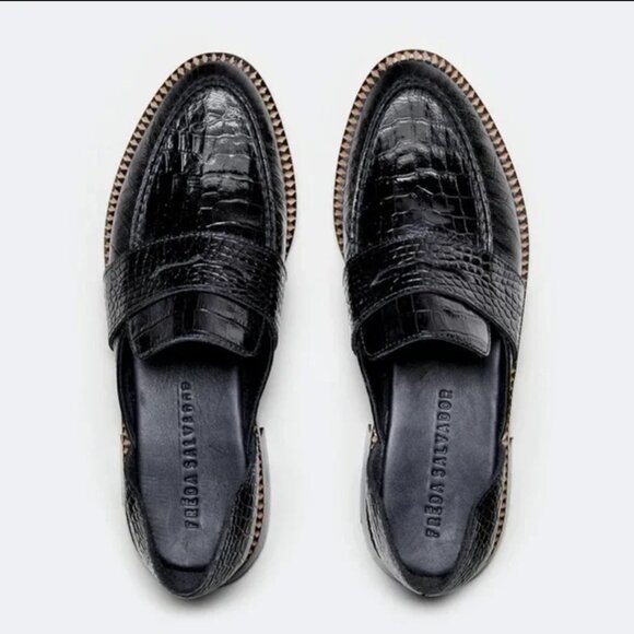 Freda Salvador NEW Tash D'Orsay Moccasin in black embossed croc size 7 - Picture 1 of 3